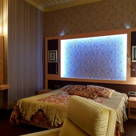 Eski Masal - Special Class (adults Only) 3*