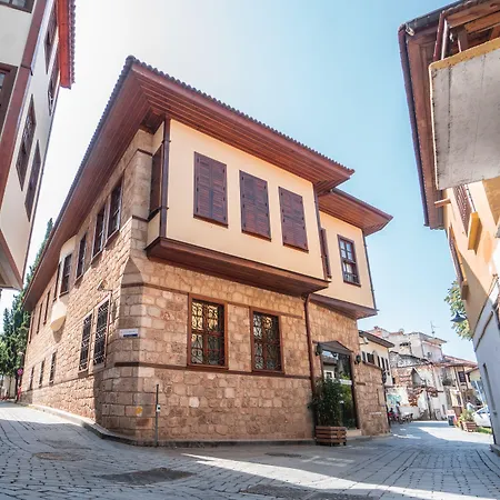 Eski Masal - Special Class (adults Only) 3*