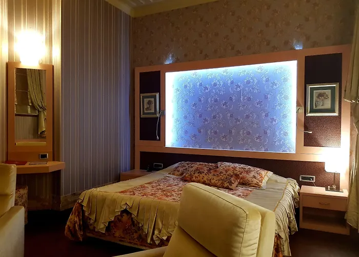 Eski Masal - Special Class (adults Only) 3*