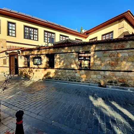 Eski Masal - Special Class Hotel