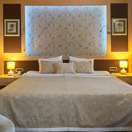 Eski Masal - Special Class (adults Only) 3*