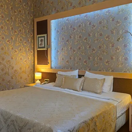 Eski Masal - Special Class (adults Only) 3*