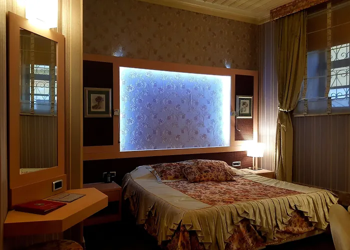 Eski Masal - Special Class (adults Only) 3*