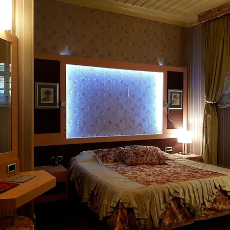 Eski Masal - Special Class (adults Only) 3*