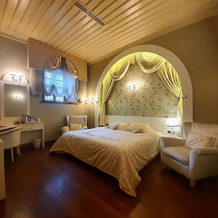 Eski Masal - Special Class (adults Only) 3*